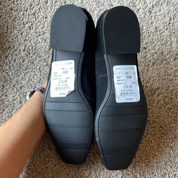 Clark’s Suede Loafer - New with Tags! - Picture 6 of 10